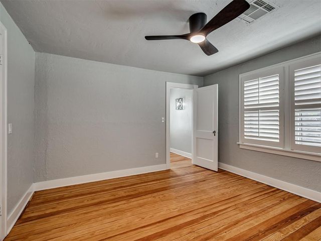 624 S Flood Avenue, Norman, OK 73069