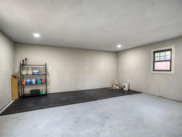 624 S Flood Avenue, Norman, OK 73069