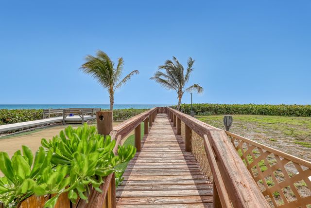 220 Celestial Way 6, Juno Beach, FL 33408