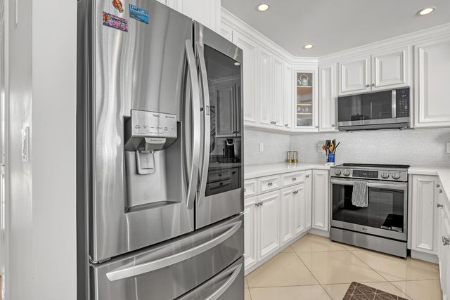 220 Celestial Way 6, Juno Beach, FL 33408