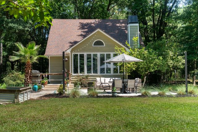 2627 Starfish Drive, Johns Island, SC 29455