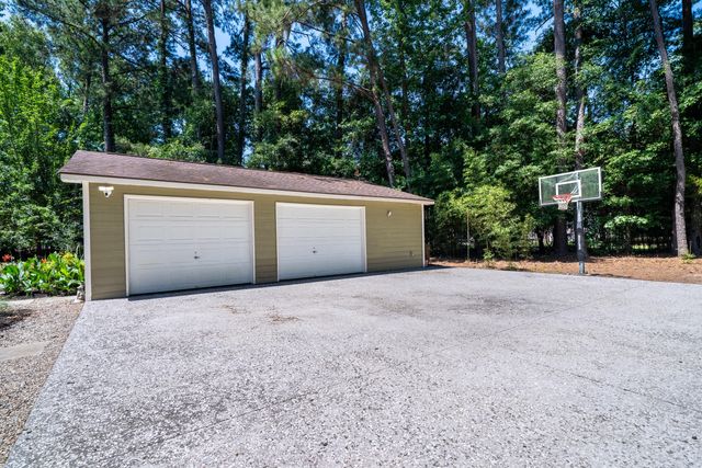 2627 Starfish Drive, Johns Island, SC 29455