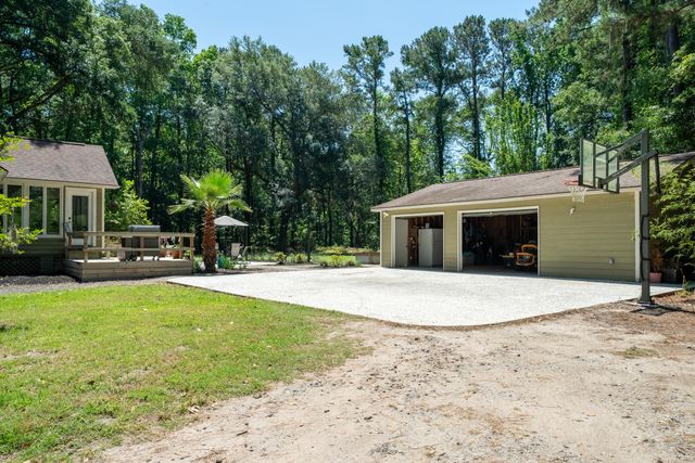 2627 Starfish Drive, Johns Island, SC 29455