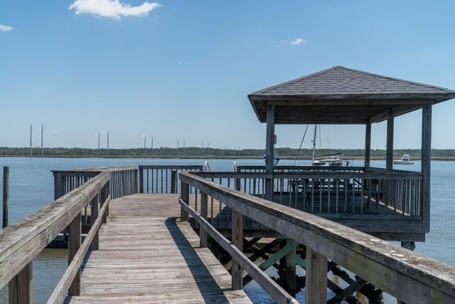 2627 Starfish Drive, Johns Island, SC 29455