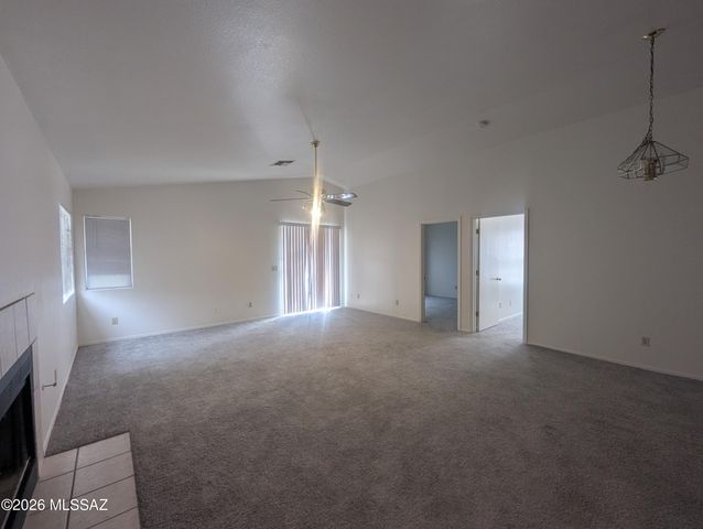 7835 S Lennox Lane, Tucson, AZ 85747
