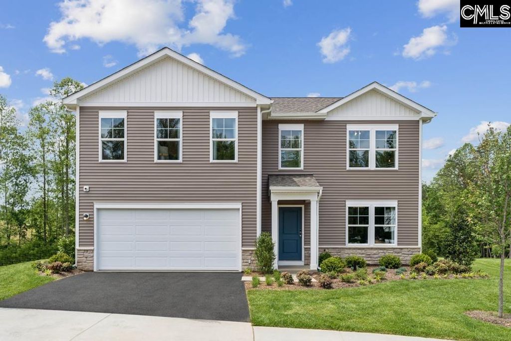 194 Kingfield Drive, Hopkins, SC 29061