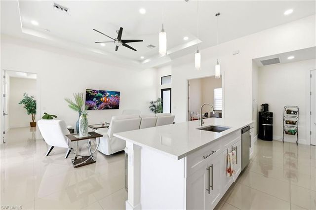 1429 NE 6th AVE, Cape Coral, FL 33909