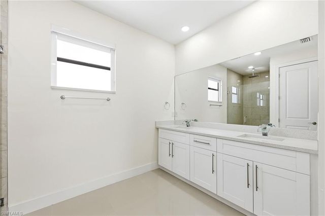 1429 NE 6th AVE, Cape Coral, FL 33909