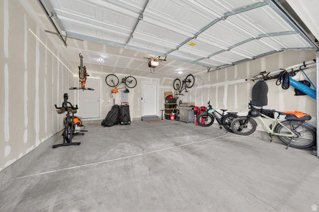 3965 N AGGIE DR, Eagle Mountain, UT 84005