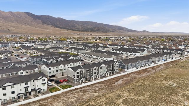 3965 N AGGIE DR, Eagle Mountain, UT 84005