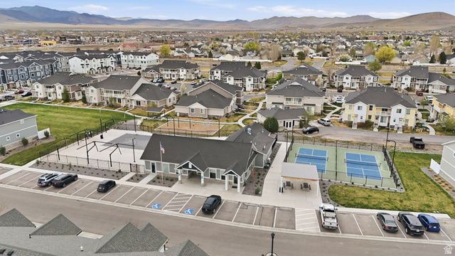 3965 N AGGIE DR, Eagle Mountain, UT 84005