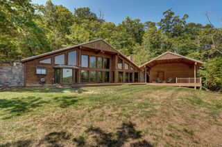 1773 Red Bridge Road, Ozark, MO 65721