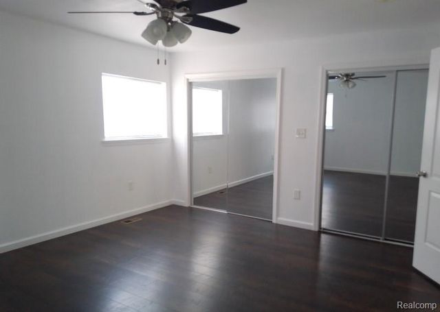 23801 Winifred Avenue, Warren, MI 48091