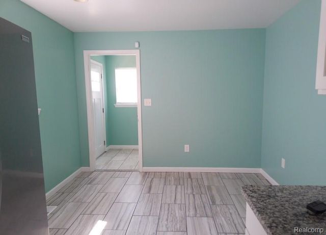 23801 Winifred Avenue, Warren, MI 48091