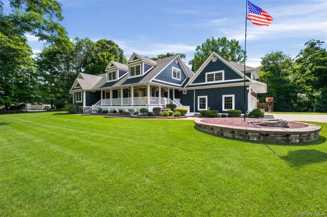 13 Gilbert Lane, Putnam Valley, NY 10579