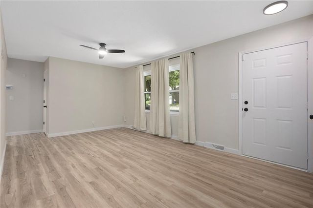13421 Lowell Avenue, Grandview, MO 64030