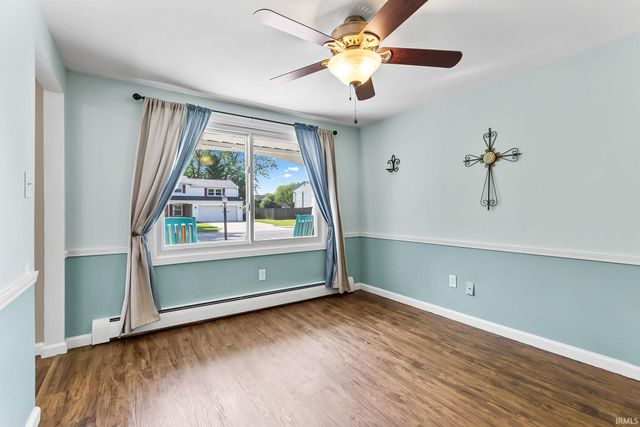 4032 Hedwig Drive, Fort Wayne, IN 46815