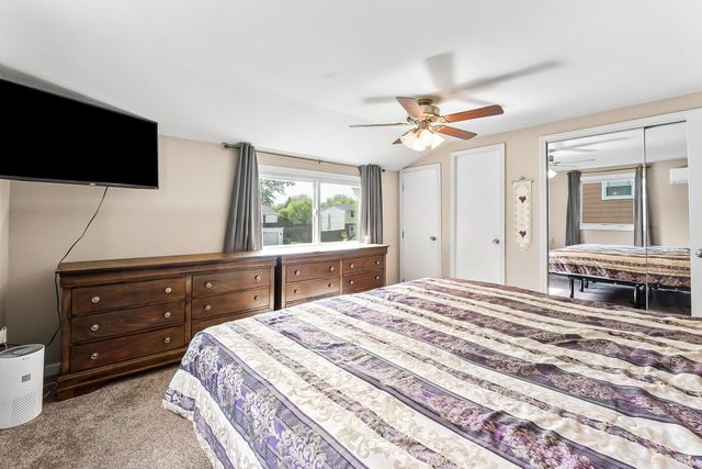 4032 Hedwig Drive, Fort Wayne, IN 46815