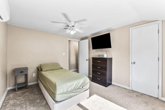 4032 Hedwig Drive, Fort Wayne, IN 46815