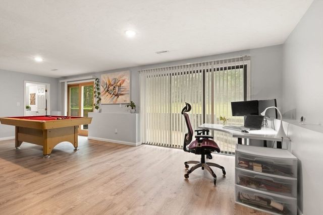 1 Savel Ln, Sharon, MA 02067