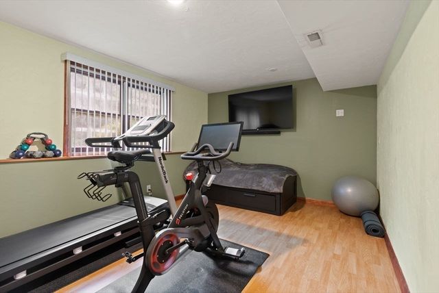 1 Savel Ln, Sharon, MA 02067