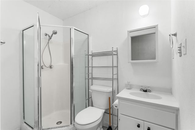 580 County Road 1743, Clifton, TX 76634