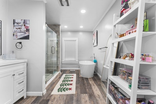 74 Leonard St, Boston, MA 02122