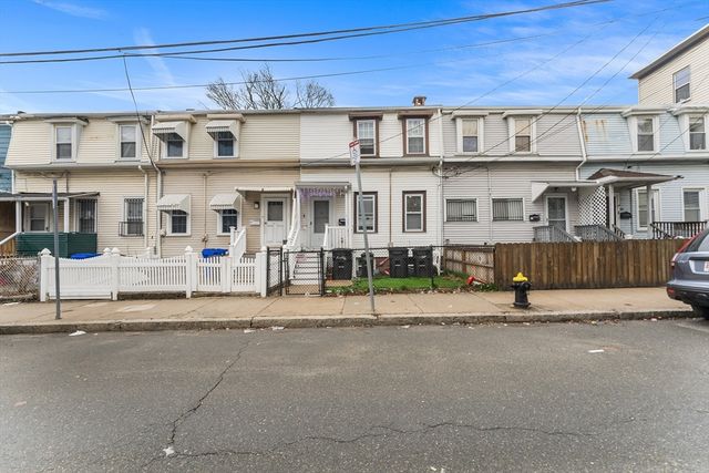 74 Leonard St, Boston, MA 02122