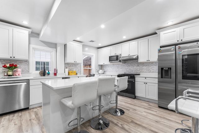 74 Leonard St, Boston, MA 02122