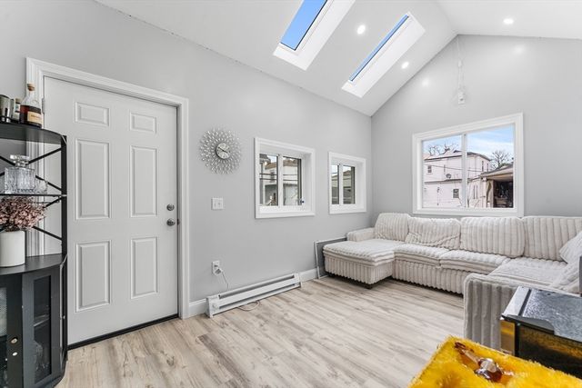 74 Leonard St, Boston, MA 02122