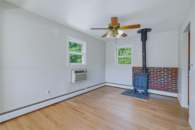 529 Lakeview Terrace, Kingston, NY 12401