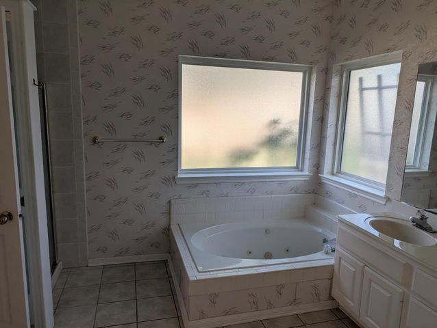 14407 Shannon Ridge Road, Houston, TX 77062