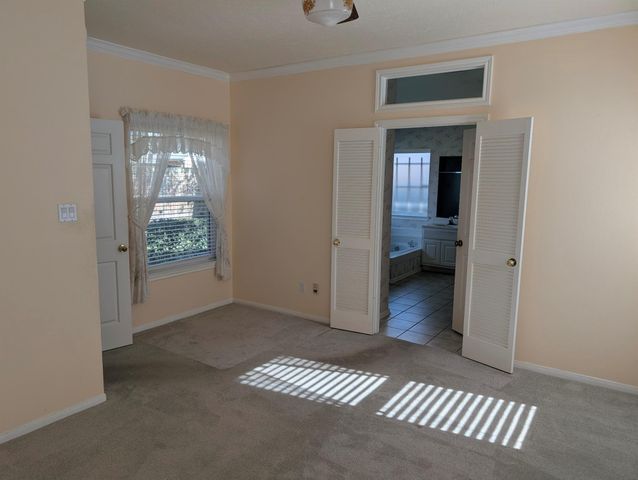 14407 Shannon Ridge Road, Houston, TX 77062