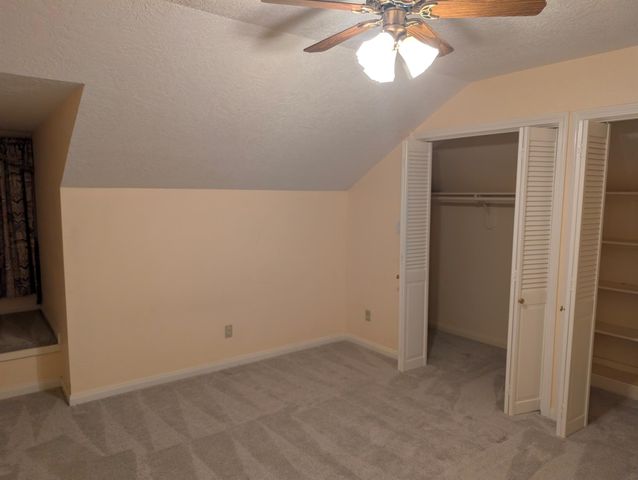 14407 Shannon Ridge Road, Houston, TX 77062