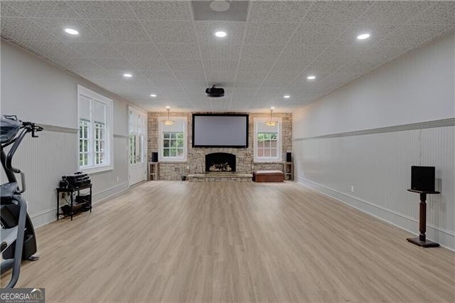 510 Londonberry Road, Atlanta, GA 30327