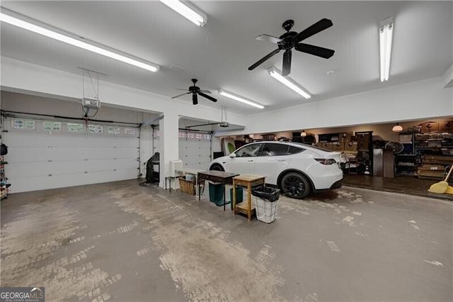 510 Londonberry Road, Atlanta, GA 30327