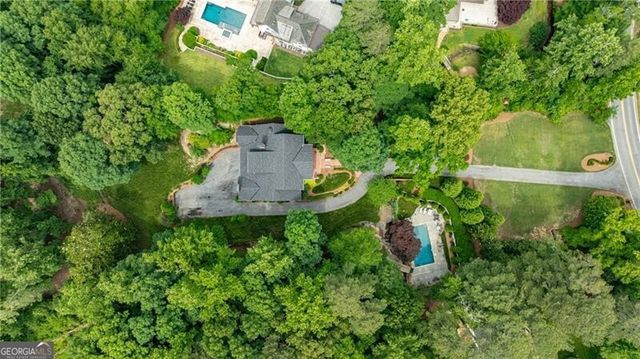 510 Londonberry Road, Atlanta, GA 30327