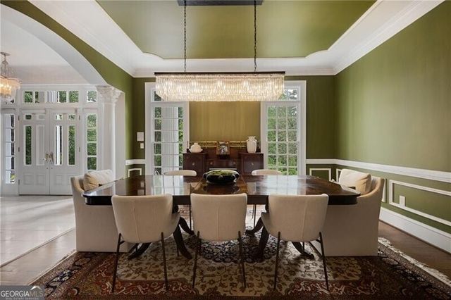 510 Londonberry Road, Atlanta, GA 30327