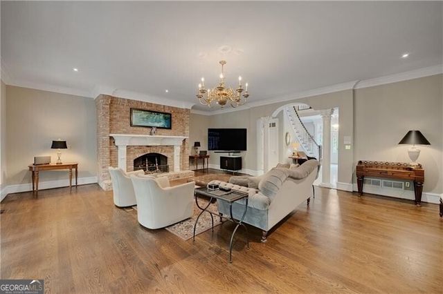 510 Londonberry Road, Atlanta, GA 30327