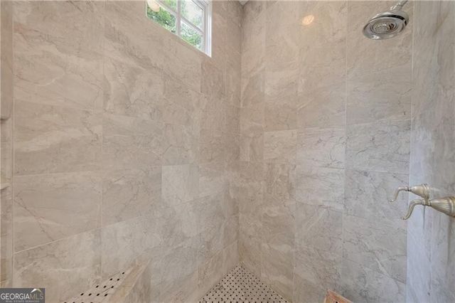 510 Londonberry Road, Atlanta, GA 30327