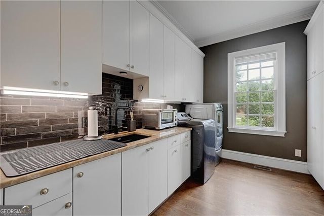 510 Londonberry Road, Atlanta, GA 30327