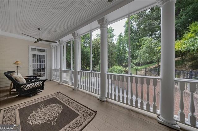 510 Londonberry Road, Atlanta, GA 30327