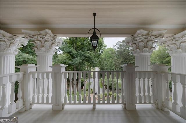 510 Londonberry Road, Atlanta, GA 30327