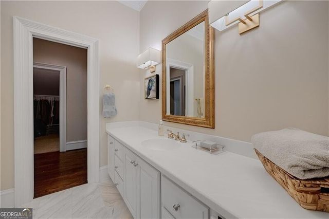 510 Londonberry Road, Atlanta, GA 30327