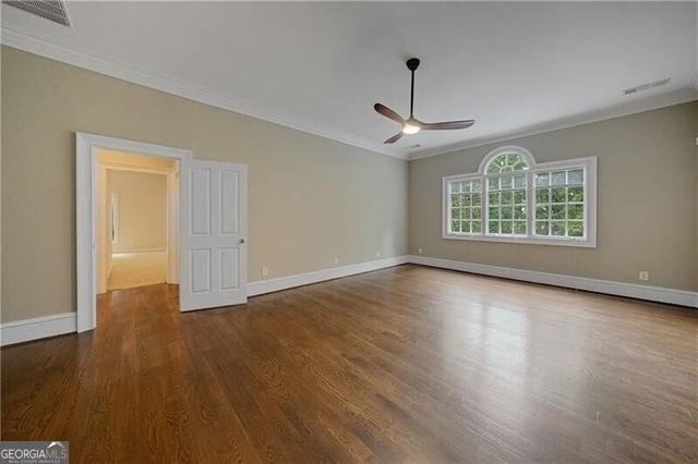 510 Londonberry Road, Atlanta, GA 30327