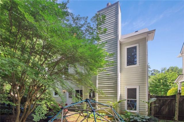 2979 Rosebrook Drive, Decatur, GA 30033