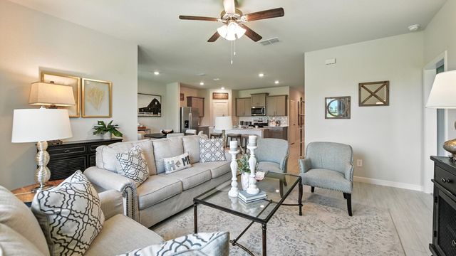 1221 TREEHOUSE Lane, Decatur, TX 76234