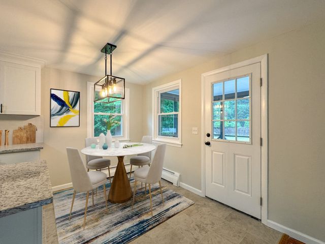 13 Center St, Medway, MA 02053