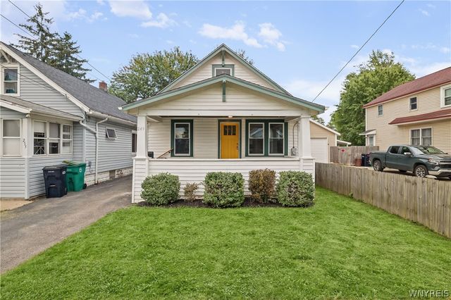 249 77th Street, Niagara Falls, NY 14304