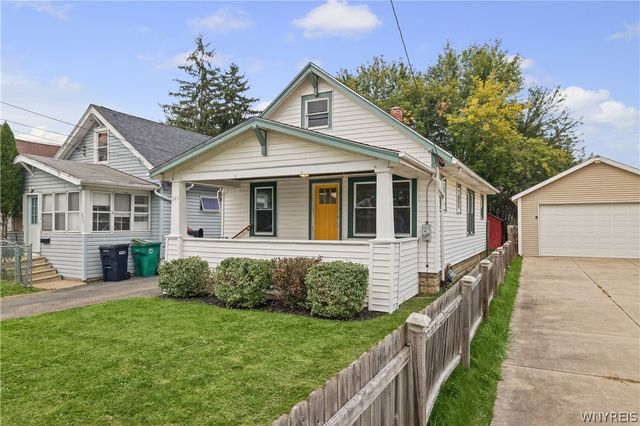 249 77th Street, Niagara Falls, NY 14304